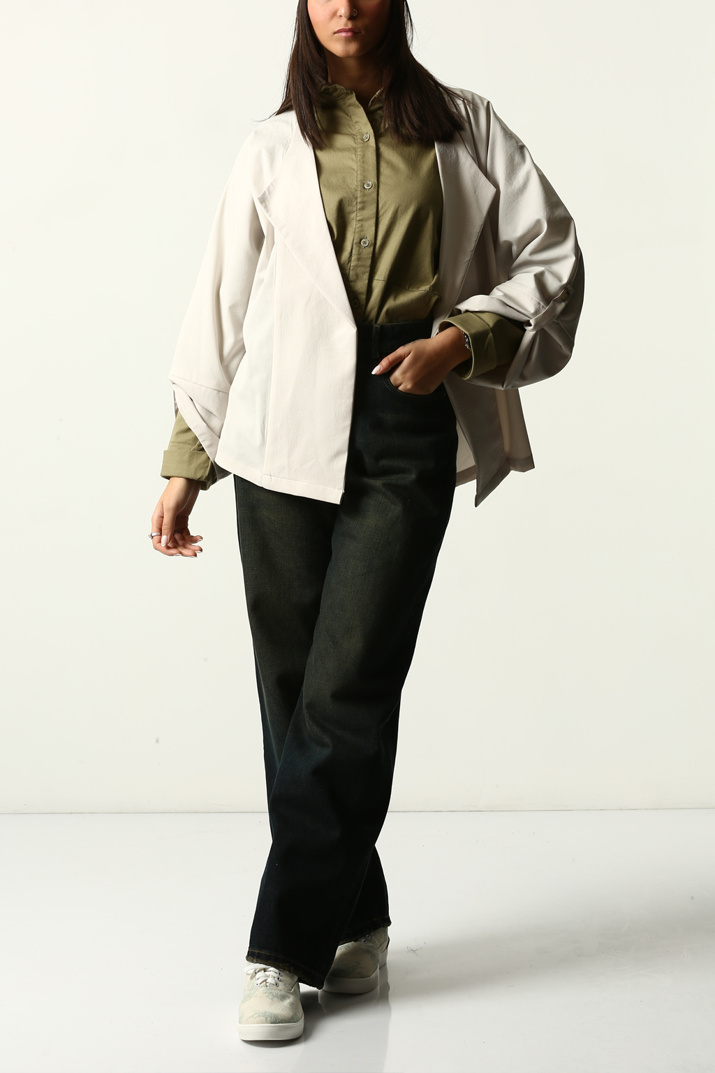 مانتو کرپ یقه برگردان کرپ زنانه