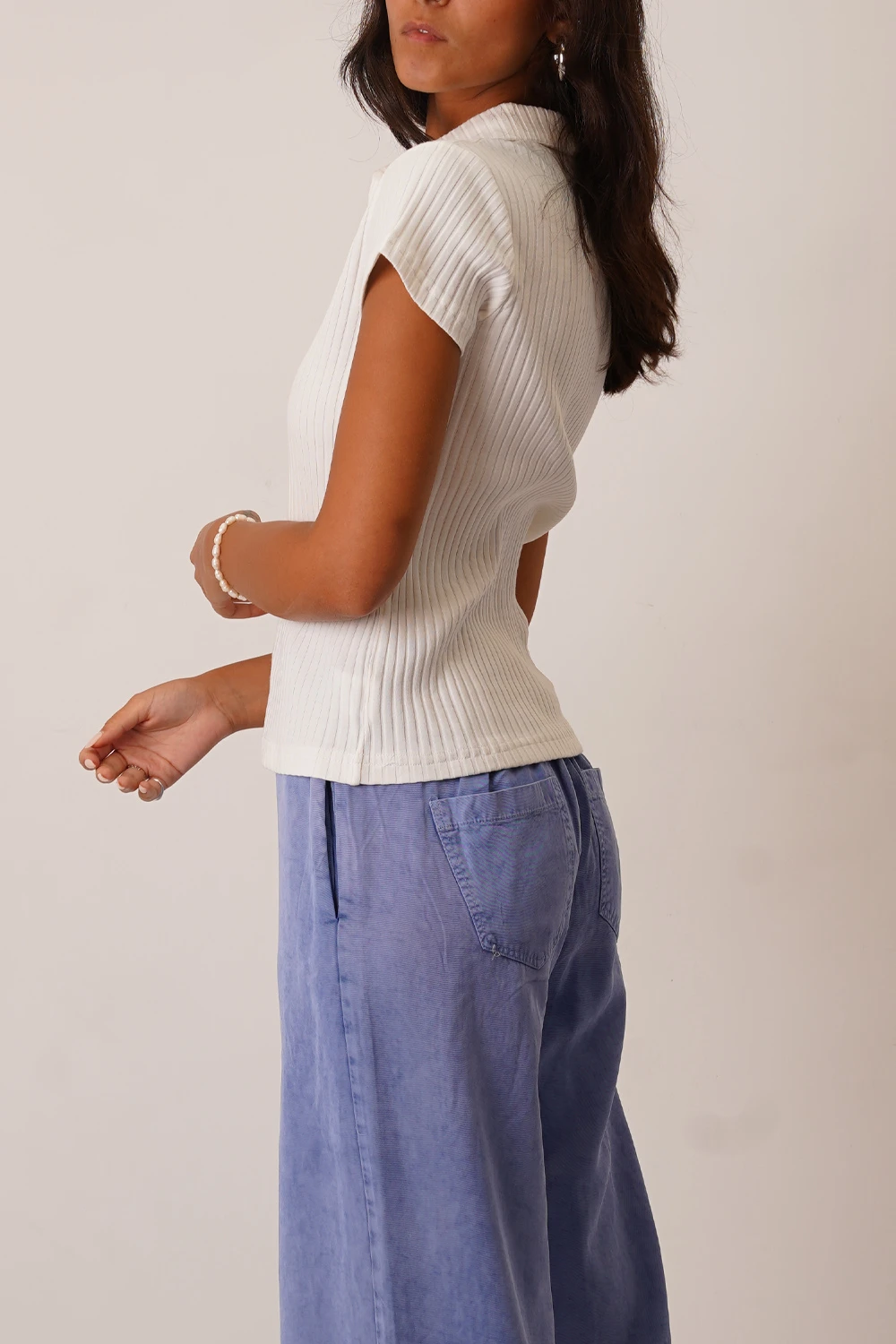 1102238501-3.jpg