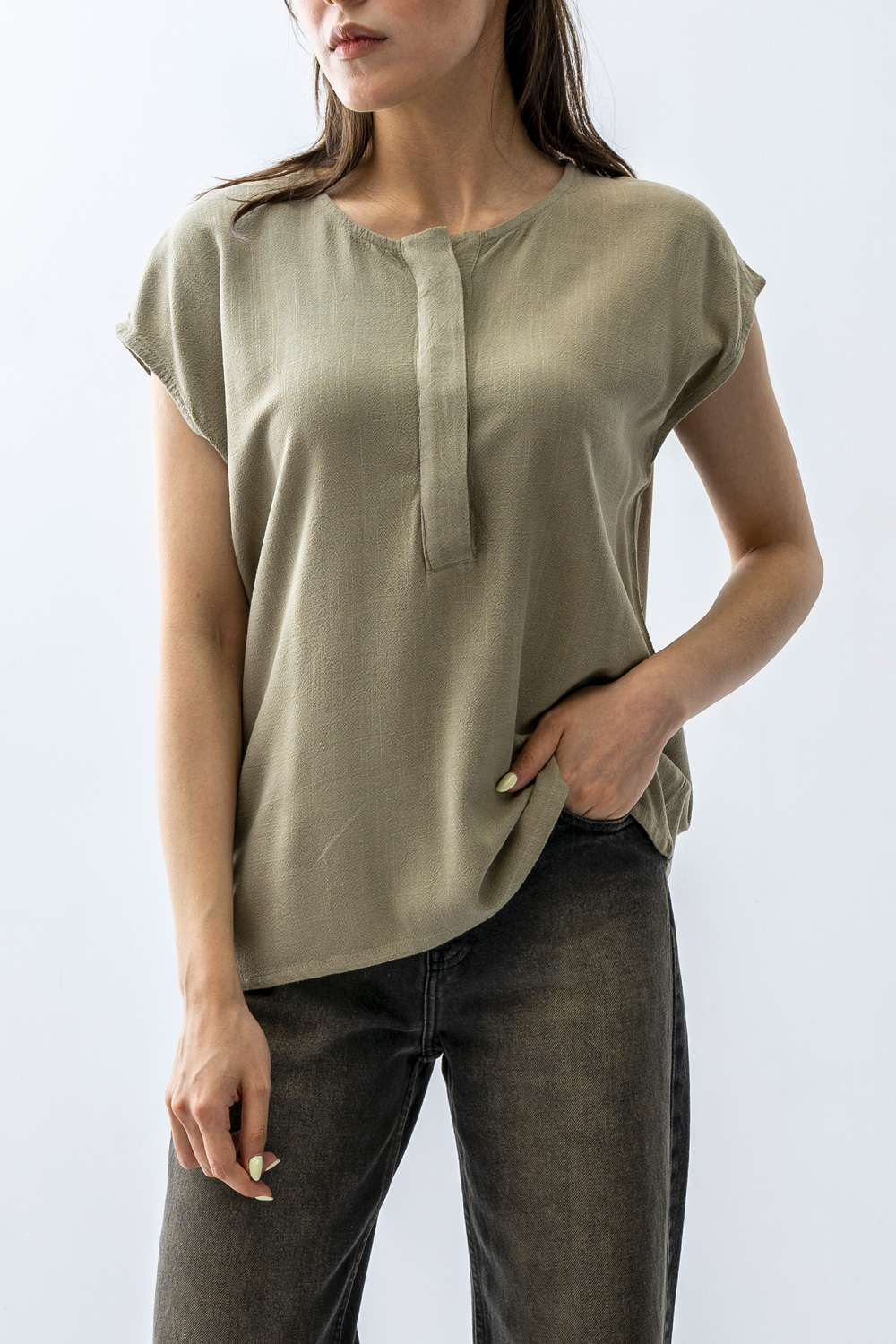 تاپ نیم قاپک یقه گرد زنانه