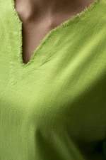 1102243643-2.jpg