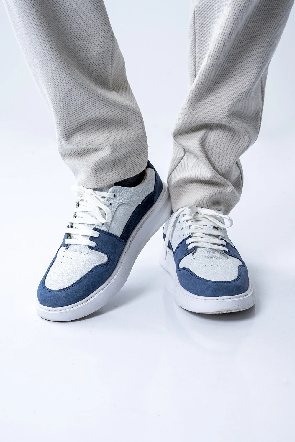 کفش چرم و اشبالت طبیعی دو رنگ مردانه