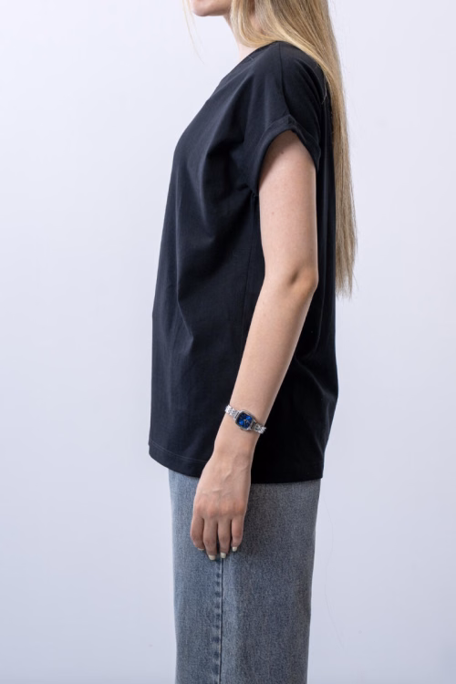 1102283499-3.jpg